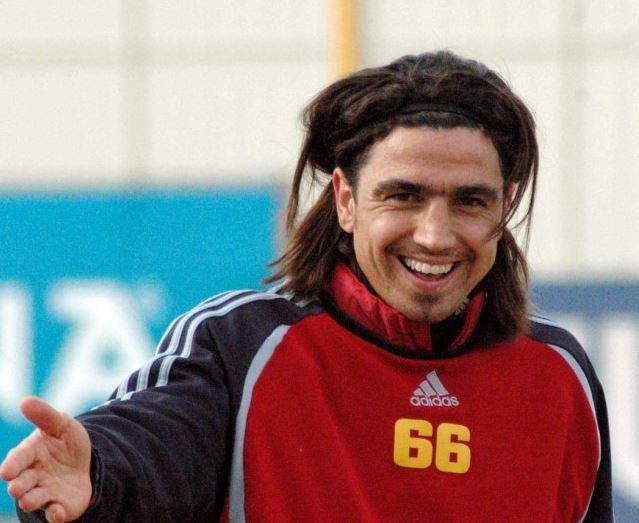 2009-2010 Mehmet Topuz  (Fenerbahçe) 9 Milyon Euro ve 2 Milyon Euro Karşılığında 2 futbolcu Toplam: 11 Milyon Euro