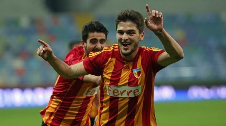 2015-2016 Okay Yokuşlu (Trabzonspor) 2 Milyon Euro