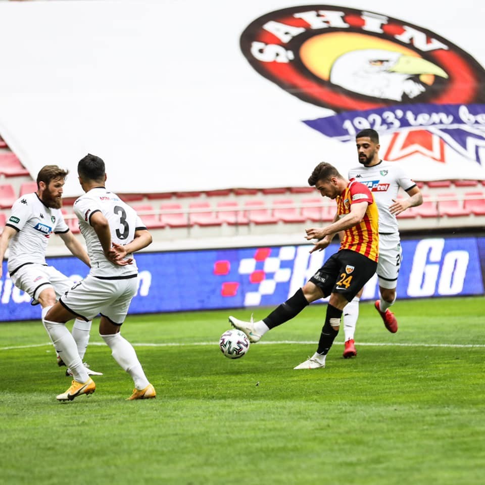 3 Muhammet Özkal - 24 Melih Okutan