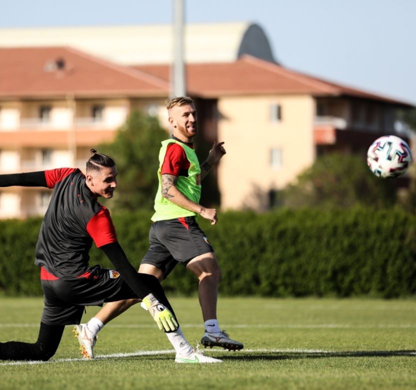 Silviu Lung ve Pedro Henrique