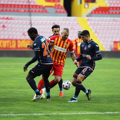 SL: Kayserispor 2-0 Başakşehir FK