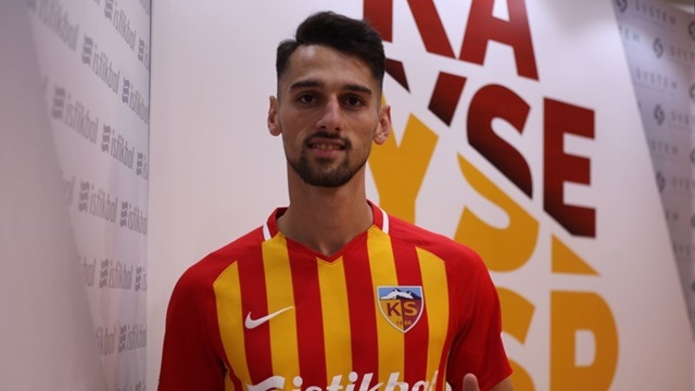 Kayserispor, Beşiktaş'tan Alpay Çelebiyi Transfer etti.