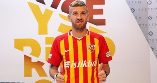 Kayserispor Henrique ile 3 Yıllık Sözleşme İmzaladı.