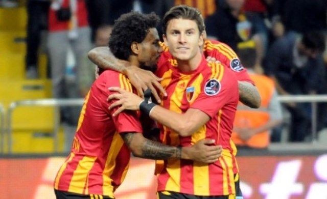 Beşiktaş'ın Sefa Yılmaz Israrı Devam Ediyor..