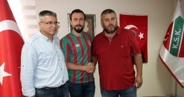 Çağlar Birinci Karşıyaka ile Anlaştı.