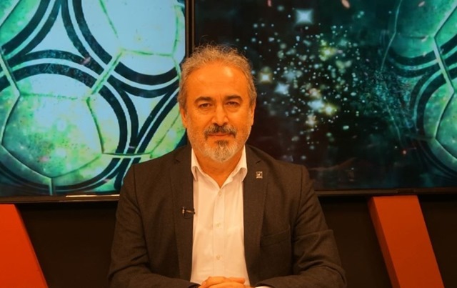 Neler Oluyor Bize – Ayhan Baynal