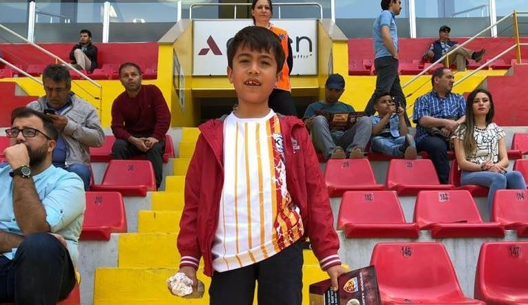 Dostluk Kazandı- Ayhan Baynal