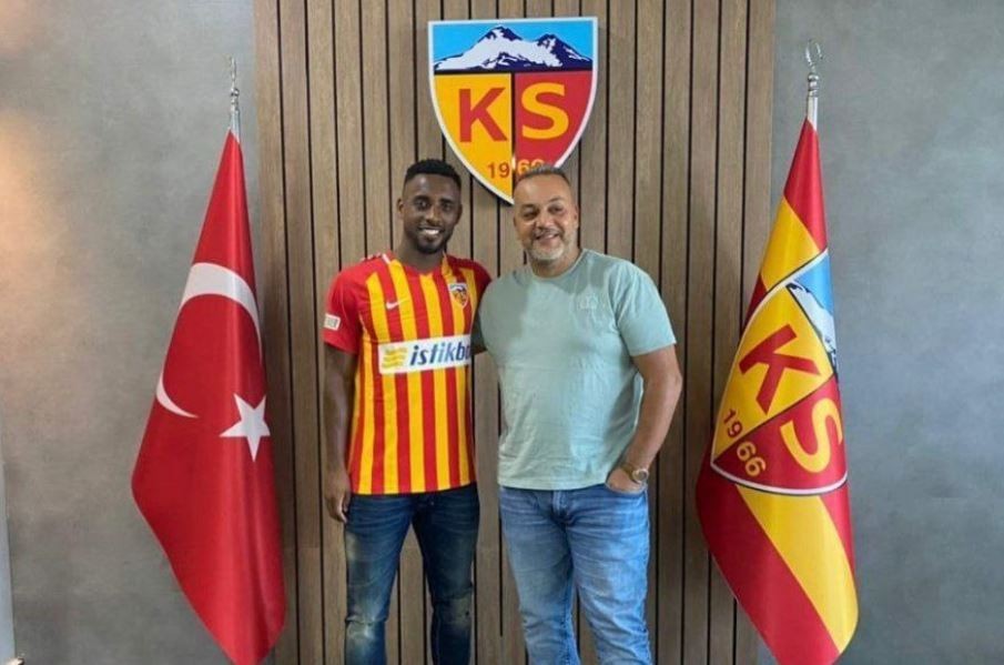 Lionel Carole Kayserispor Formasını Giydi.