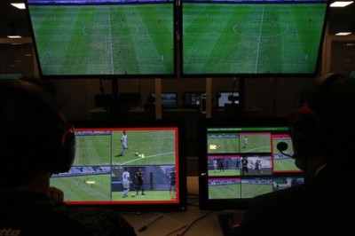 Kayserispor-Başakşehir FK Maçının VAR Hakemleri Açıklandı.