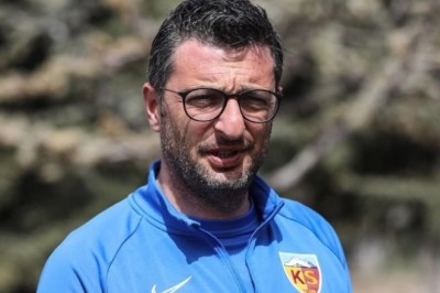 Kayserispor Akademi Koordinatörü Tolga Şanbay, görevinden ayrıldı.