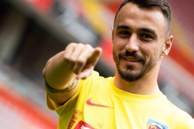 Gökhan Sazdağı Gördüğü Kart ile Alanyaspor Maçında Cezalı Duruma Düştü.