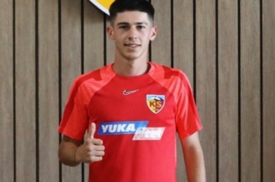 Kayserispor Baran Ali Gezek ile Sözleşmesini Uzattı.