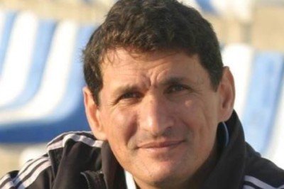 Milletin Arkasında Var Kapı Gibi Adamlar - Fatih Uraz